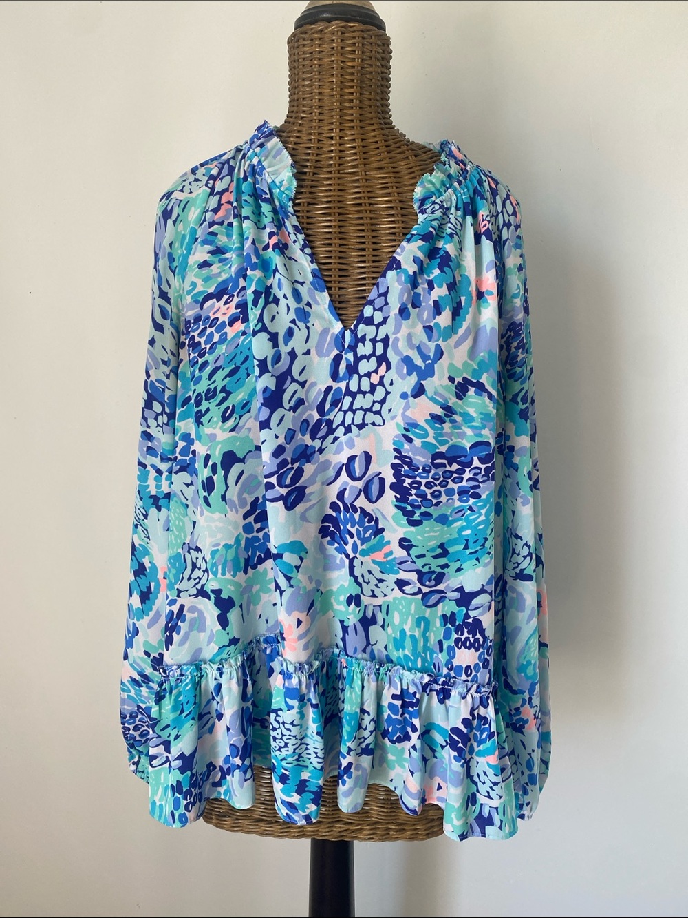 Lilly Pulitzer Aqua Blue Multi Abstract Ruffle-Hem Blouse